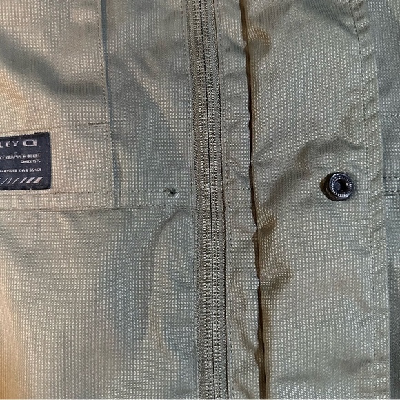 Oakley Spoiler Insulated Hooded Parka Jacket Men's S - Picture 6 of 14